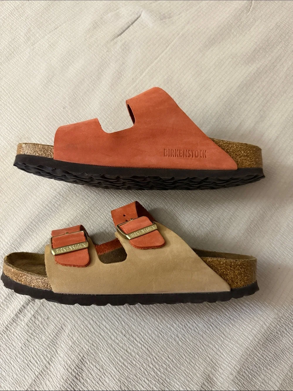 Birkenstock Arizona Sandal in Mars Red and Sandcastle Trim
